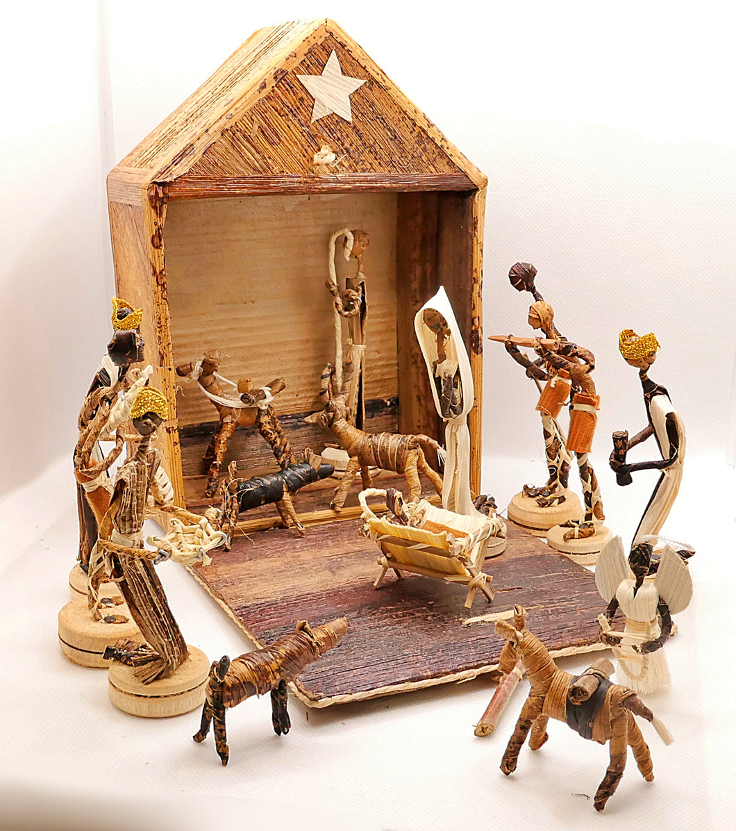 Nativity set 15 piece in box
